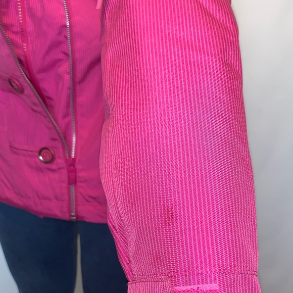 PWDR Room Snowboarding Jacket β¨ - Picture 3 of 6